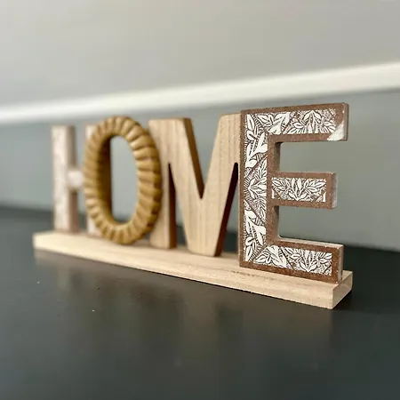 White&grey 3br Proche Centre Et Gare טיונוויל