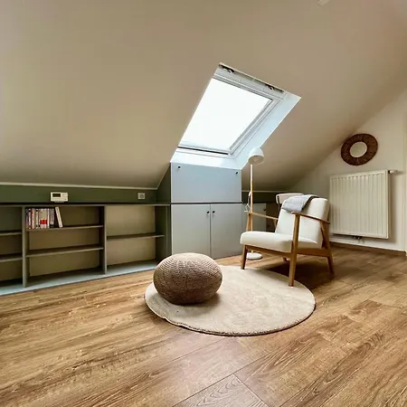 White&grey 3br Proche Centre Et Gare Apartment