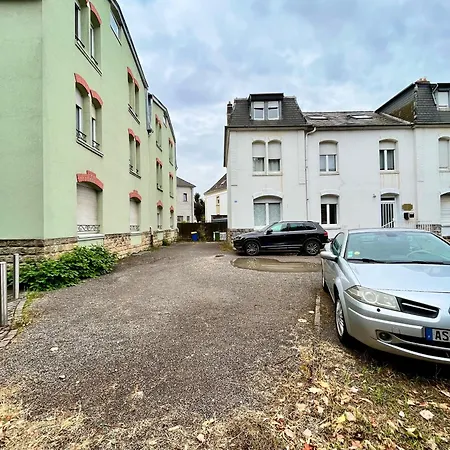 White&grey 3br Proche Centre Et Gare *