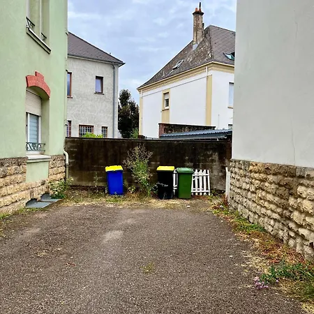 White&grey 3br Proche Centre Et Gare Thionville