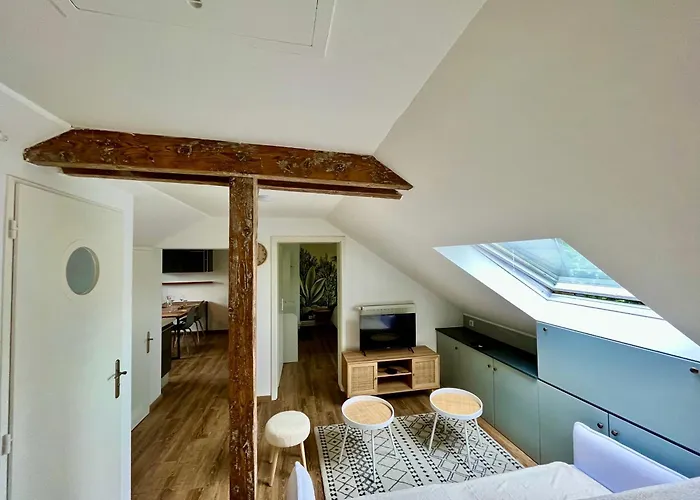 White&grey 3br Proche Centre Et Gare *