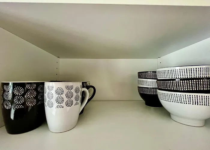 White&grey 3br Proche Centre Et Gare * טיונוויל